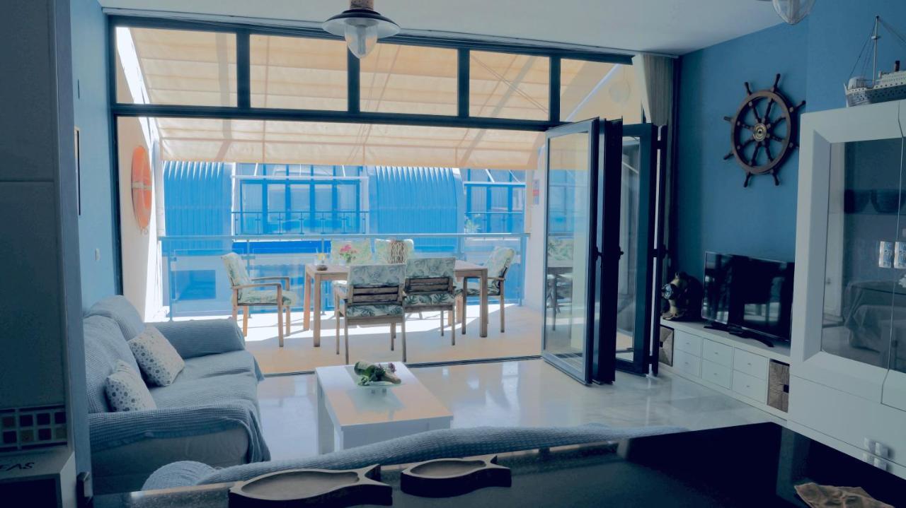 Atico Lujo Primera Linea, Terraza, Piscina, Parking كاستيل دي فيرو المظهر الخارجي الصورة